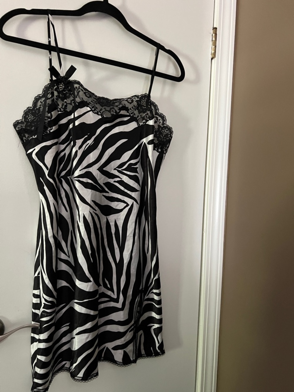 Victoria's Secret Black & White Zebra Lace Chemise